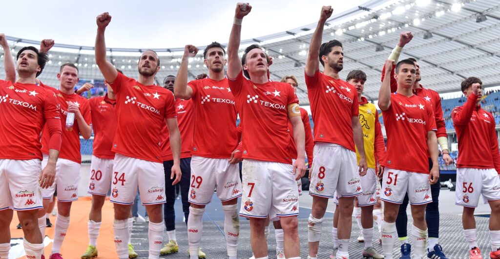 Piłkarze Wisły Kraków fot. Krzysztof Porębski / www.fotoporebski.pl